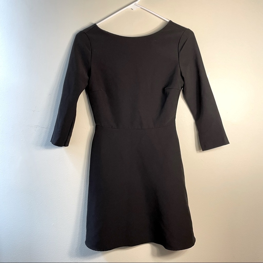 Oodji ultra black 3/4 sleeves minidress ballet‎ style cross on the back short